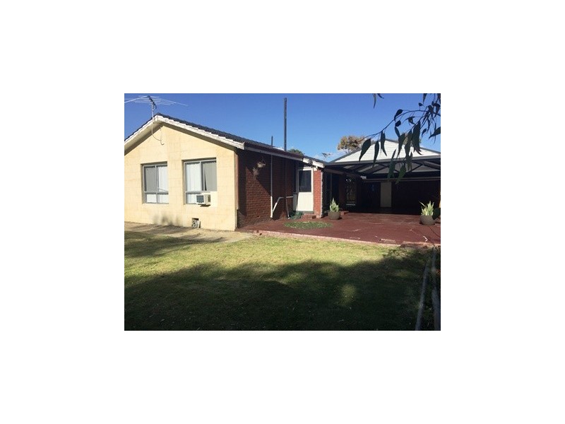 17 Cetus Court, Rockingham WA 6168