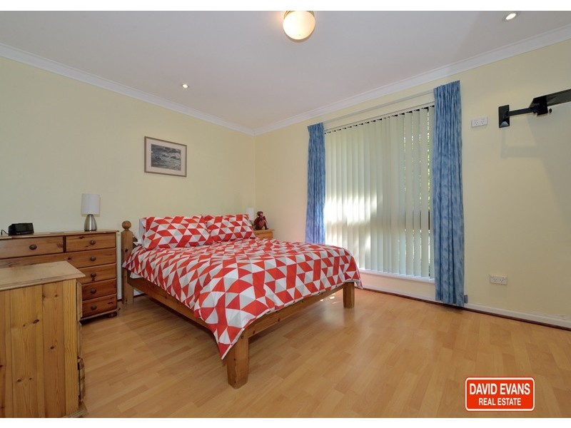 4 Keppell Mews, Rockingham WA 6168