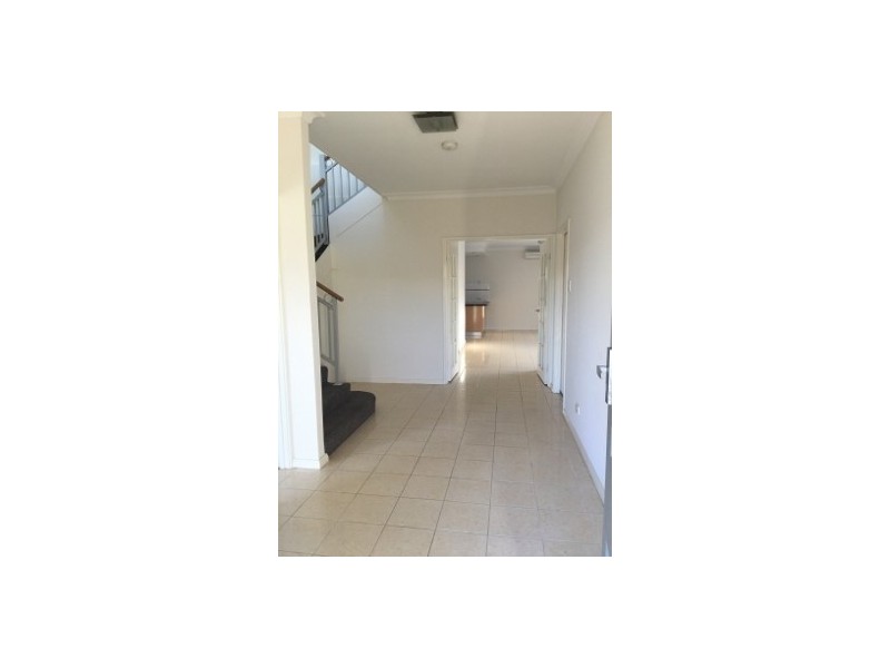 3/138 Lewington Street, Rockingham WA 6168