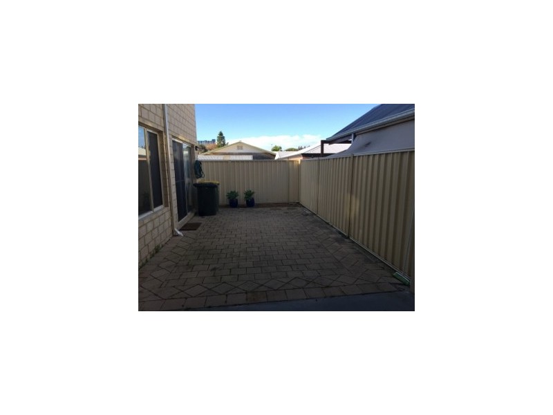 3/138 Lewington Street, Rockingham WA 6168