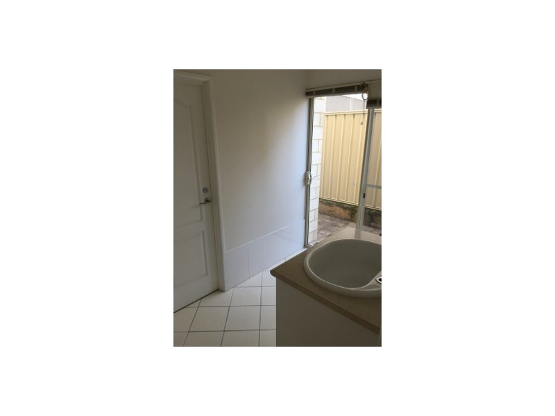 3/138 Lewington Street, Rockingham WA 6168