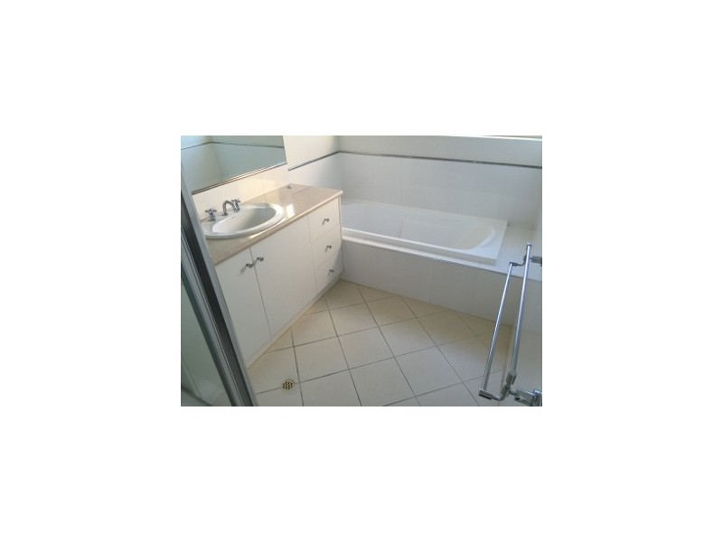 3/138 Lewington Street, Rockingham WA 6168