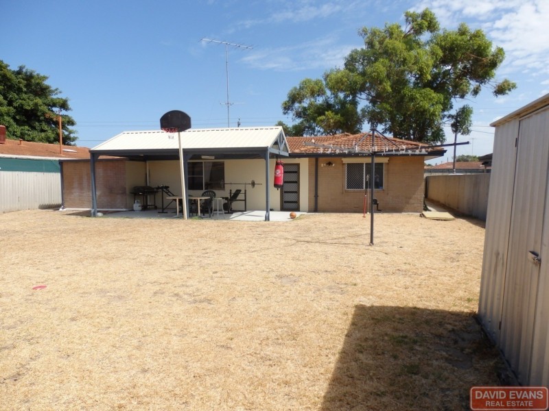 109 Milina Street, Hillman WA 6168