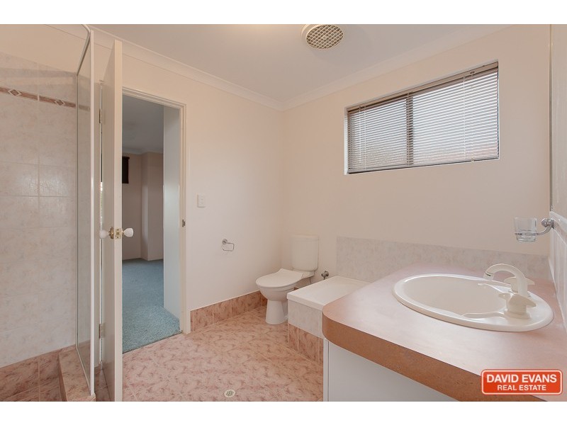 9/23 Royal Palm Drive, Warnbro WA 6169