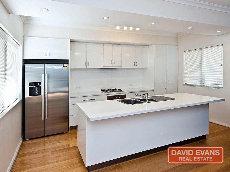 4/205 Kent Street, Rockingham WA 6168