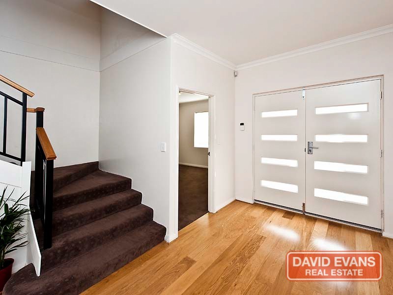 4/205 Kent Street, Rockingham WA 6168