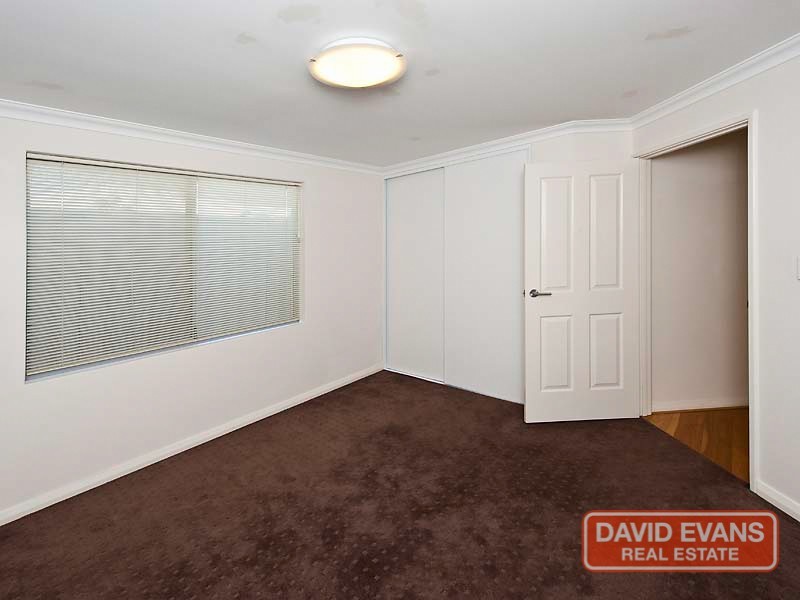 4/205 Kent Street, Rockingham WA 6168