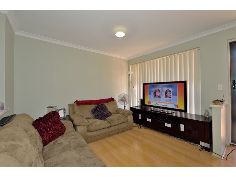 6/59 Third Avenue, Kelmscott WA 6111