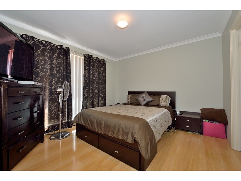 6/59 Third Avenue, Kelmscott WA 6111