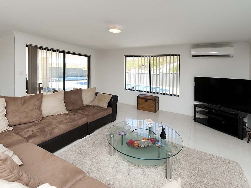 81 Blue Fin Drive, Golden Bay WA 6174