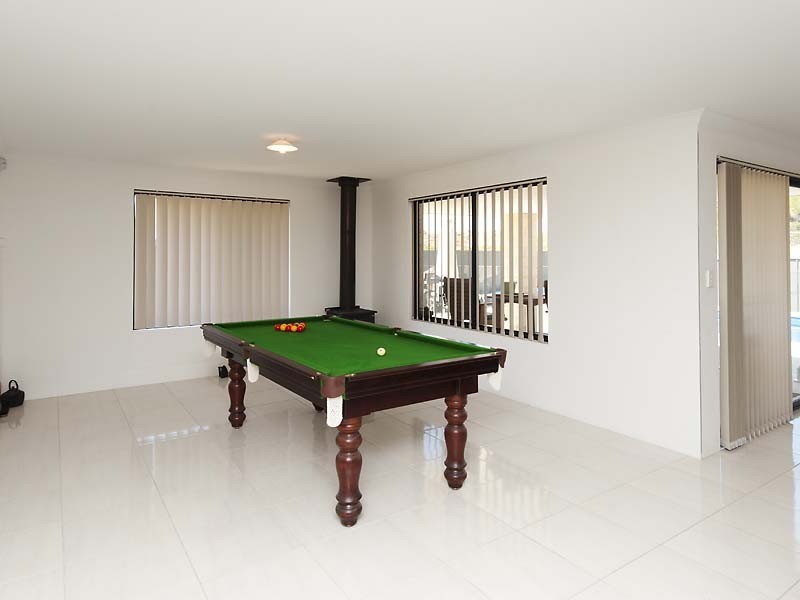 81 Blue Fin Drive, Golden Bay WA 6174