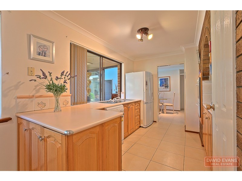 11 Mead Street, Warnbro WA 6169