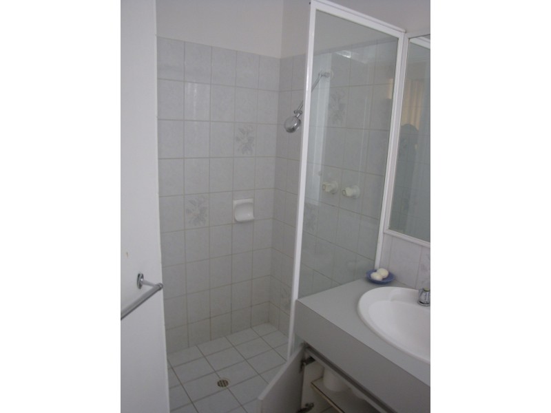 5 Portsea Place, Cooloongup WA 6168