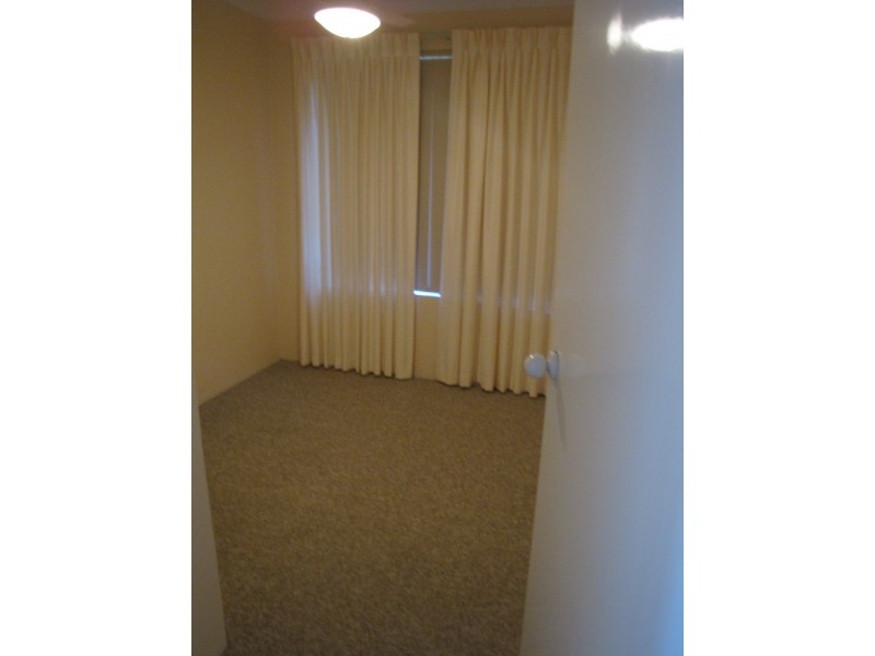 5 Portsea Place, Cooloongup WA 6168