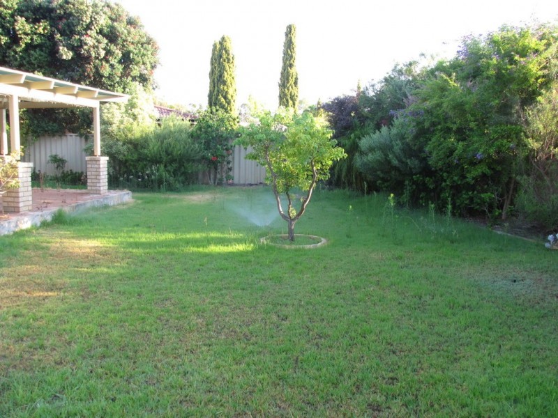 5 Portsea Place, Cooloongup WA 6168