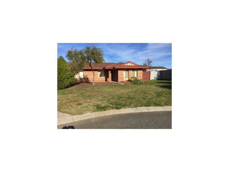 15 Spinnaker Close, Waikiki WA 6169