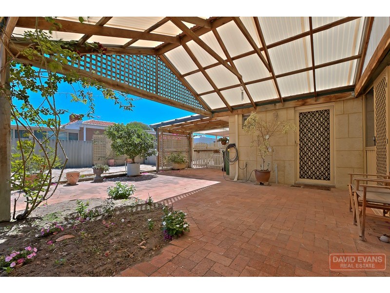 14 Cederdale Way, Safety Bay WA 6169