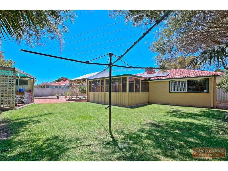 14 Cederdale Way, Safety Bay WA 6169