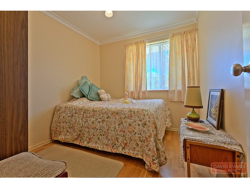 14 Cederdale Way, Safety Bay WA 6169