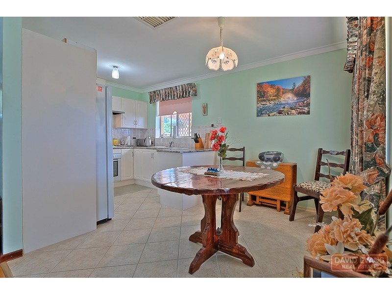 14 Cederdale Way, Safety Bay WA 6169