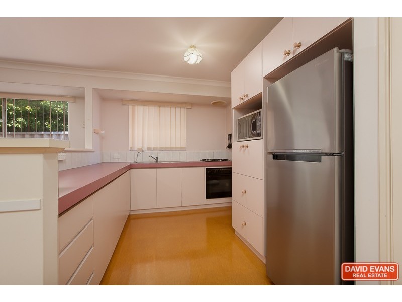 17 Lindeman Court, Waikiki WA 6169