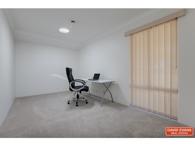 17 Lindeman Court, Waikiki WA 6169