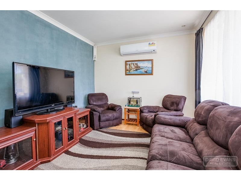 14 Myhill Mews, Leda WA 6170