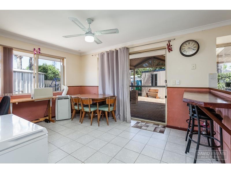 14 Myhill Mews, Leda WA 6170