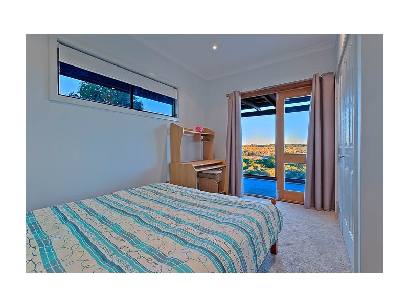 41 Greeson Parkway, Secret Harbour WA 6173