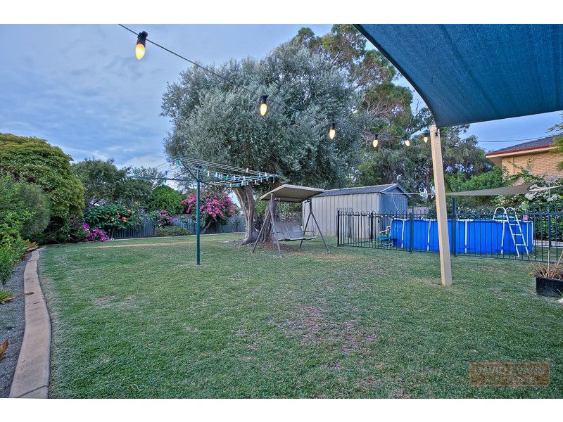 8 Jecks Street, Rockingham WA 6168