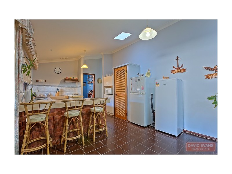 8 Seagate Street, Safety Bay WA 6169