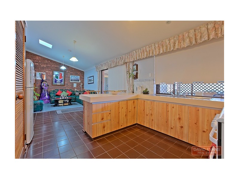 8 Seagate Street, Safety Bay WA 6169