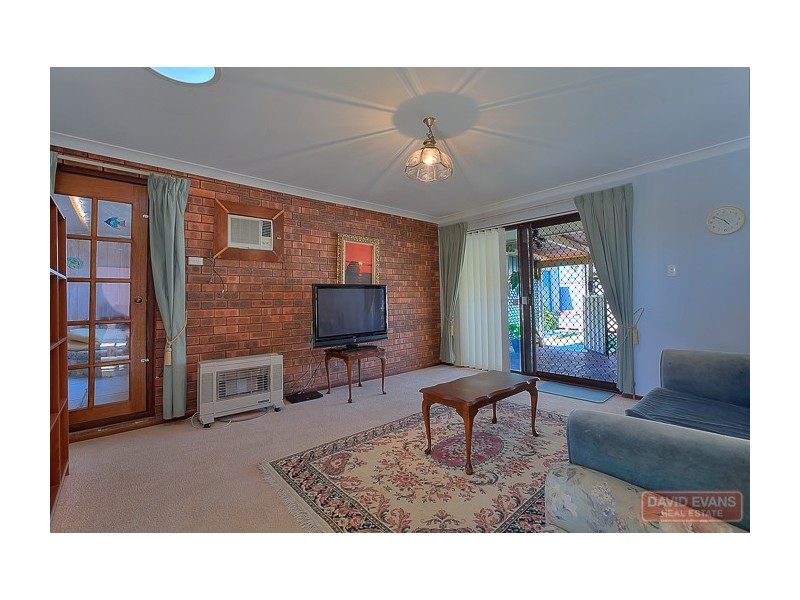 8 Seagate Street, Safety Bay WA 6169