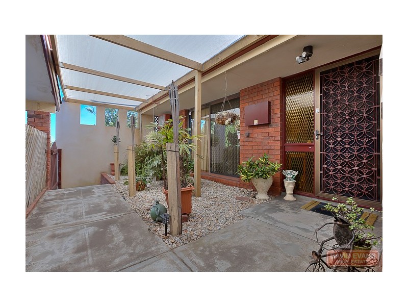 8 Seagate Street, Safety Bay WA 6169