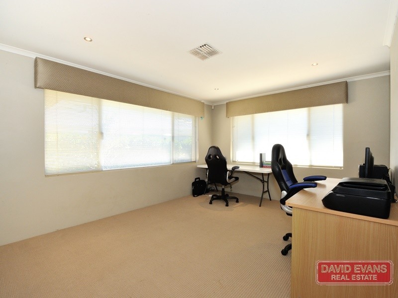28 Vernon Gough Drive, Baldivis WA 6171