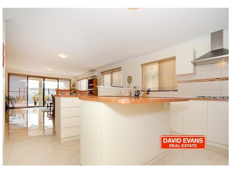 63 Bellavista Parade, Meadow Springs WA 6210