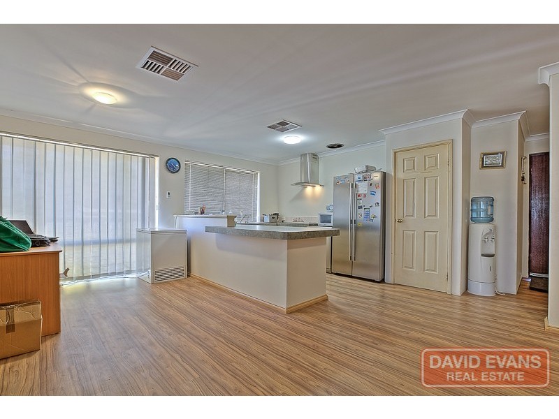 165 Country Drive, Oakford WA 6121