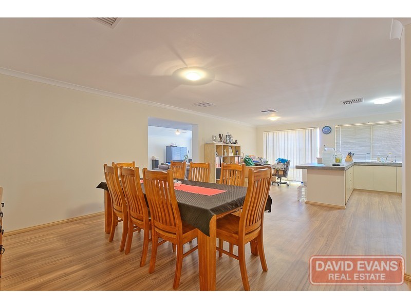 165 Country Drive, Oakford WA 6121