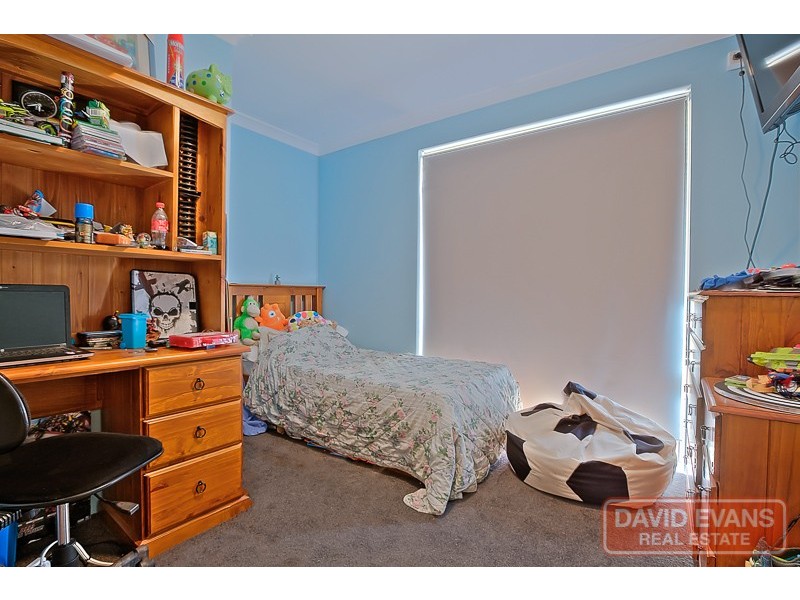 165 Country Drive, Oakford WA 6121