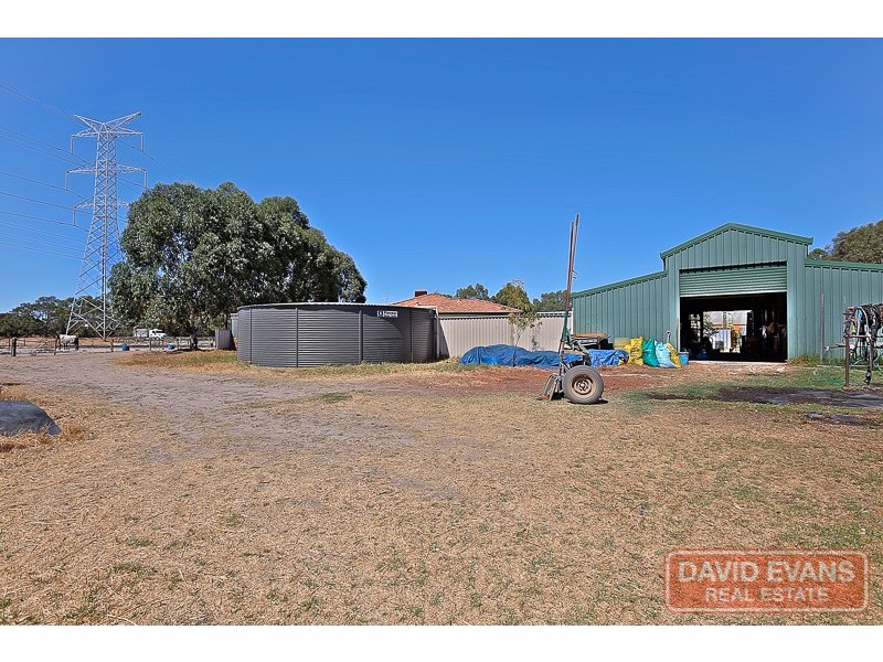 165 Country Drive, Oakford WA 6121
