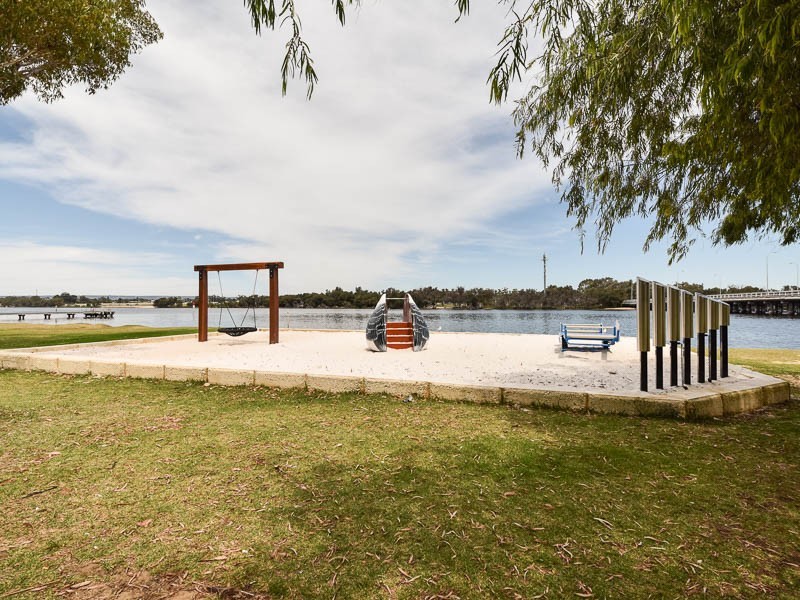 125 Roberts Street, Bayswater WA 6053
