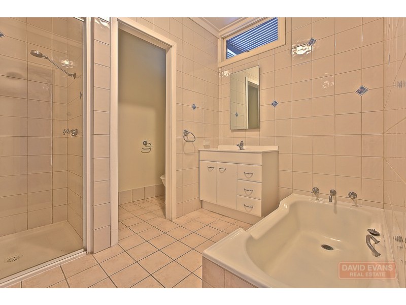 1 Delphinius Place, Rockingham WA 6168