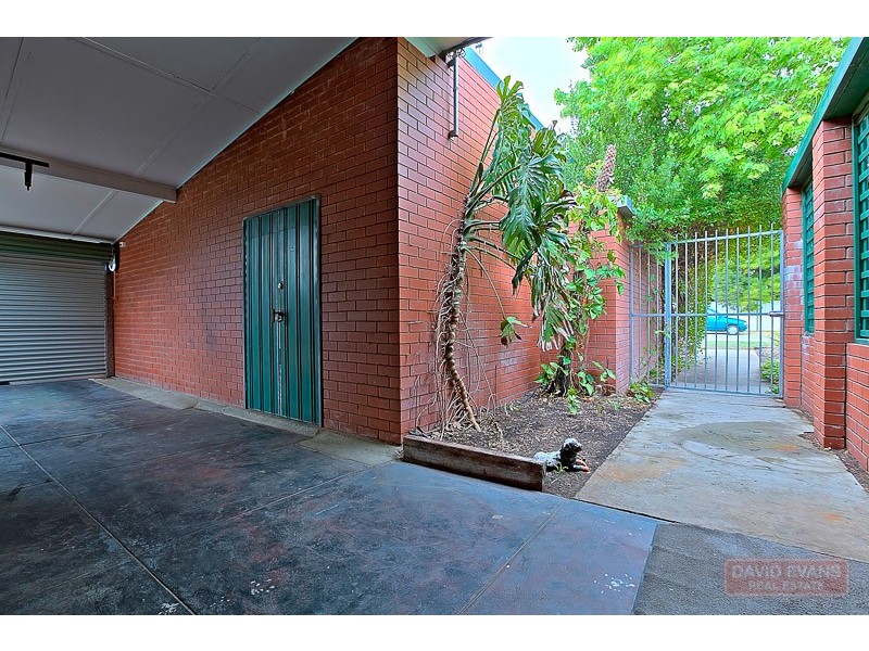 1 Delphinius Place, Rockingham WA 6168