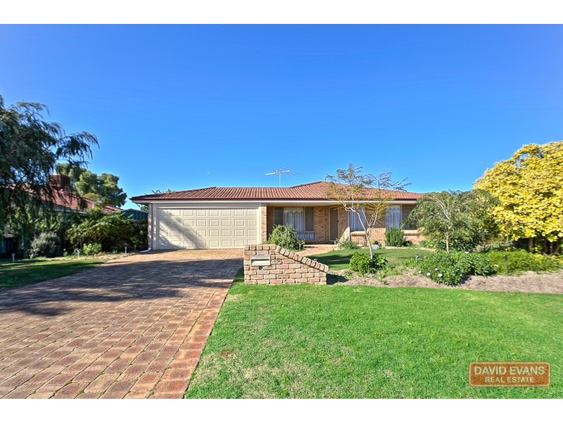 10 Chancery Court, Port Kennedy WA 6172