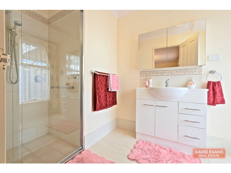 10 Chancery Court, Port Kennedy WA 6172