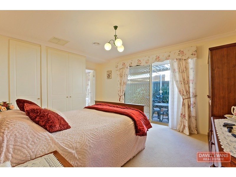 10 Chancery Court, Port Kennedy WA 6172