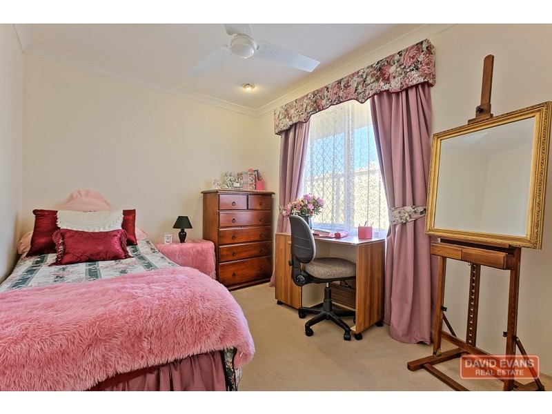 10 Chancery Court, Port Kennedy WA 6172