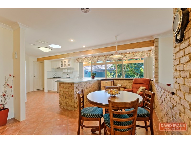 10 Chancery Court, Port Kennedy WA 6172