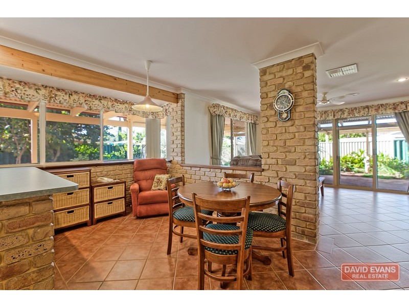 10 Chancery Court, Port Kennedy WA 6172