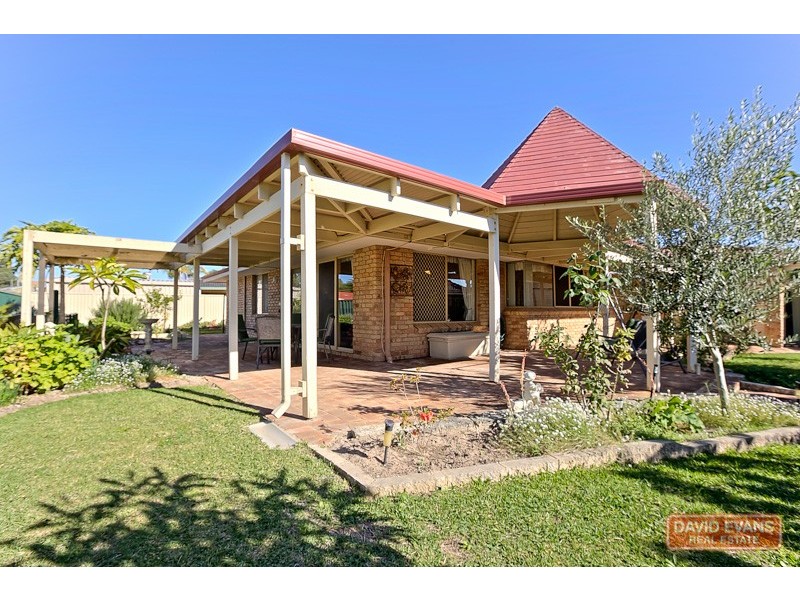 10 Chancery Court, Port Kennedy WA 6172